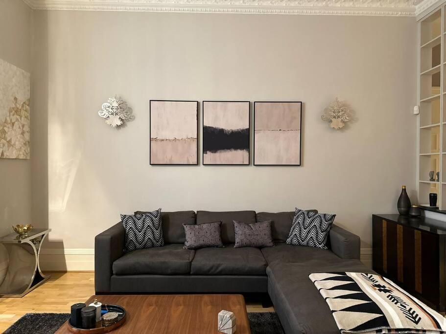 Апартаменти Stunning 2 Bed/2Bath Flat In Heart Of Kensington Лондон Екстер'єр фото